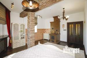 Дом 422м², 3-этажный, участок 10 сот.  