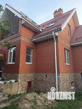 Дом 209м², 2-этажный, участок 9 сот.  