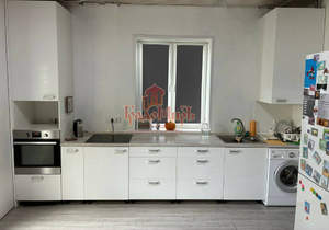 Дом 150м², 2-этажный, участок 10 сот.  