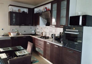 Дом 365м&sup2;, 3-этажный, участок 15 сот.  