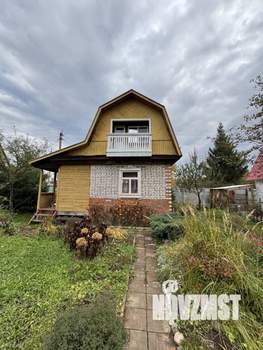 Дом 30м&sup2;, 2-этажный, участок 4 сот.  