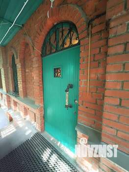 Коттедж 387м², 3-этажный, участок 19 сот.  