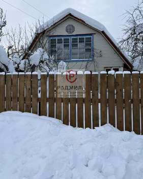 Дом 65м&sup2;, 2-этажный, участок 6 сот.  