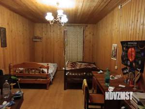 Дом 10050м², 2-этажный, участок 9 сот.  
