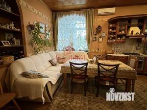 Коттедж 444м&sup2;, 3-этажный, участок 11 сот.  