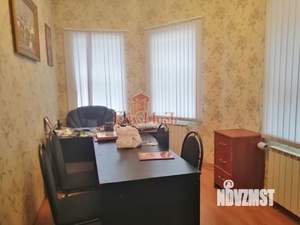 Дом 365м², 2-этажный, участок 7 сот.  