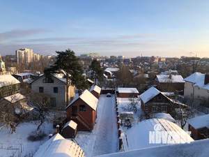 Дом 417м&sup2;, 3-этажный, участок 20 сот.  