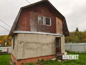 Дом 60м&sup2;, 2-этажный, участок 11 сот.  