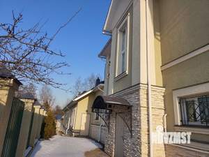 Дом 780м², 3-этажный, участок 15 сот.  