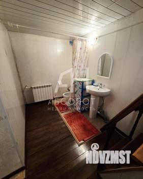 Дом 43м&sup2;, 1-этажный, участок 5 сот.  