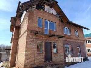 Дом 445м², 2-этажный, участок 6 сот.  