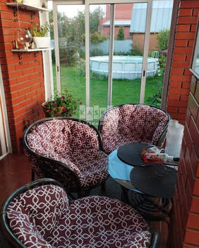 Дом 365м&sup2;, 3-этажный, участок 15 сот.  