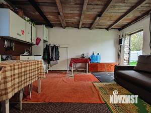 Дом 60м&sup2;, 2-этажный, участок 11 сот.  