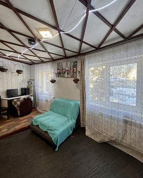 Дом 128м&sup2;, 2-этажный, участок 10 сот.  