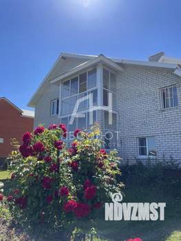 Дом 287м&sup2;, 2-этажный, участок 12 сот.  