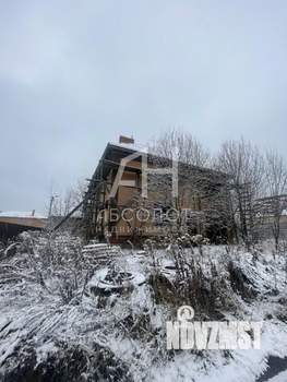 Дом 260м², 2-этажный, участок 12 сот.  