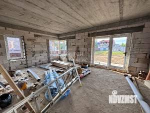 Дом 185м², 2-этажный, участок 11 сот.  