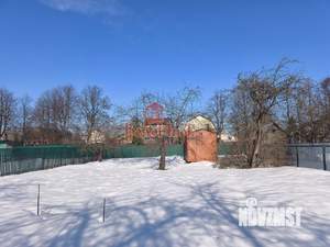 Дом 10м&sup2;, 2-этажный, участок 7 сот.  