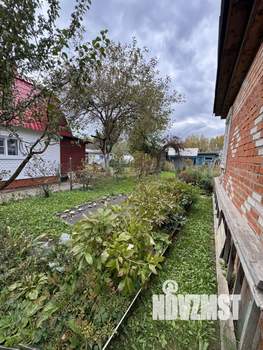 Дом 30м&sup2;, 2-этажный, участок 4 сот.  