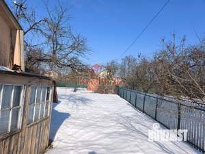 Дом 10м&sup2;, 2-этажный, участок 7 сот.  