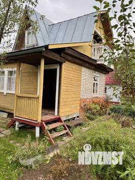 Дом 30м&sup2;, 2-этажный, участок 4 сот.  