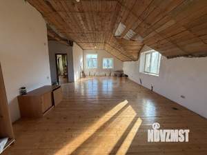 Дом 267м², 2-этажный, участок 11 сот.  