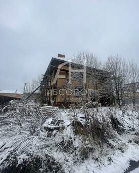 Дом 260м&sup2;, 2-этажный, участок 12 сот.  