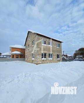 Дом 168м&sup2;, 2-этажный, участок 6 сот.  