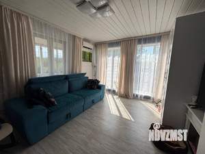 Коттедж 137м&sup2;, 2-этажный, участок 10 сот.  