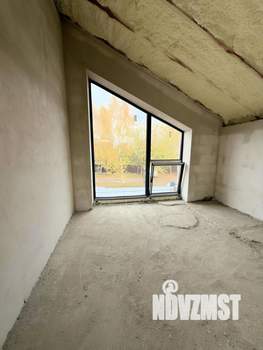 Дом 180м², 2-этажный, участок 5 сот.  