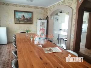 Дом 365м&sup2;, 2-этажный, участок 7 сот.  