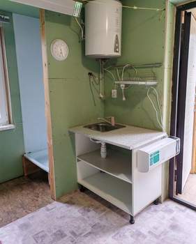 Дом 41м&sup2;, 2-этажный, участок 5 сот.  