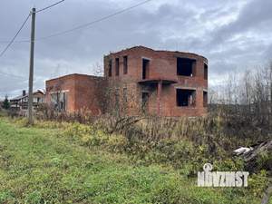 Коттедж 350м², 3-этажный, участок 27 сот.  