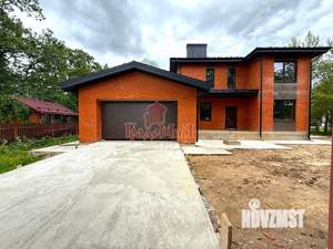 Дом 307м&sup2;, 2-этажный, участок 16 сот.  