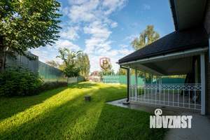 Дом 340м&sup2;, 2-этажный, участок 11 сот.  