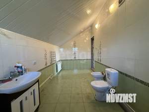 Дом 267м², 2-этажный, участок 11 сот.  