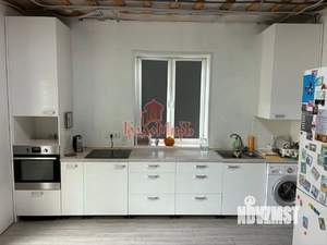 Дом 150м², 2-этажный, участок 10 сот.  