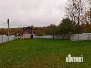 Дом 60м&sup2;, 2-этажный, участок 11 сот.  