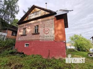 Дом 200м², 2-этажный, участок 6 сот.  