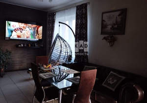 Дом 365м&sup2;, 3-этажный, участок 15 сот.  