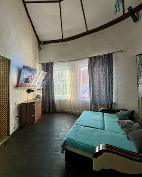 Дом 128м&sup2;, 2-этажный, участок 10 сот.  