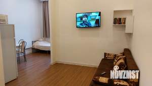 Студия квартира, посуточно, 39м2, 1/6 этаж