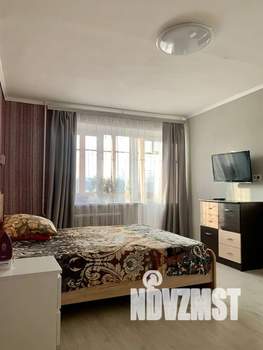 1-к квартира, посуточно, 32м2, 1/5 этаж