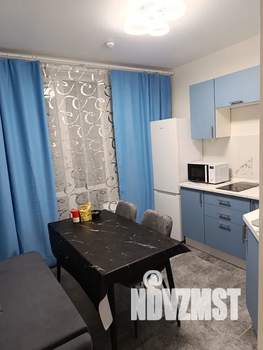 1-к квартира, посуточно, 35м2, 10/12 этаж