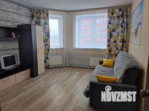 1-к квартира, посуточно, 43м2, 8/17 этаж