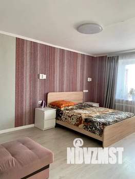 1-к квартира, посуточно, 32м2, 1/5 этаж