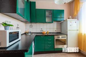 1-к квартира, посуточно, 48м2, 1/1 этаж