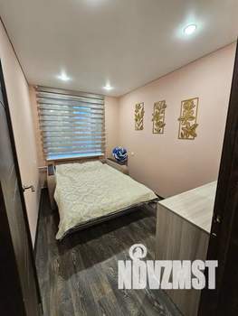 2-к квартира, посуточно, 40м2, 1/5 этаж