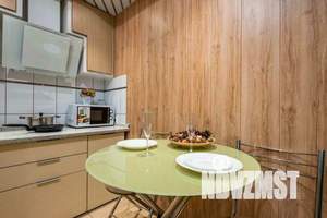 1-к квартира, посуточно, 10м2, 9/17 этаж