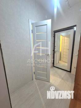 Студия квартира, на длительный срок, 30м2, 16/17 этаж